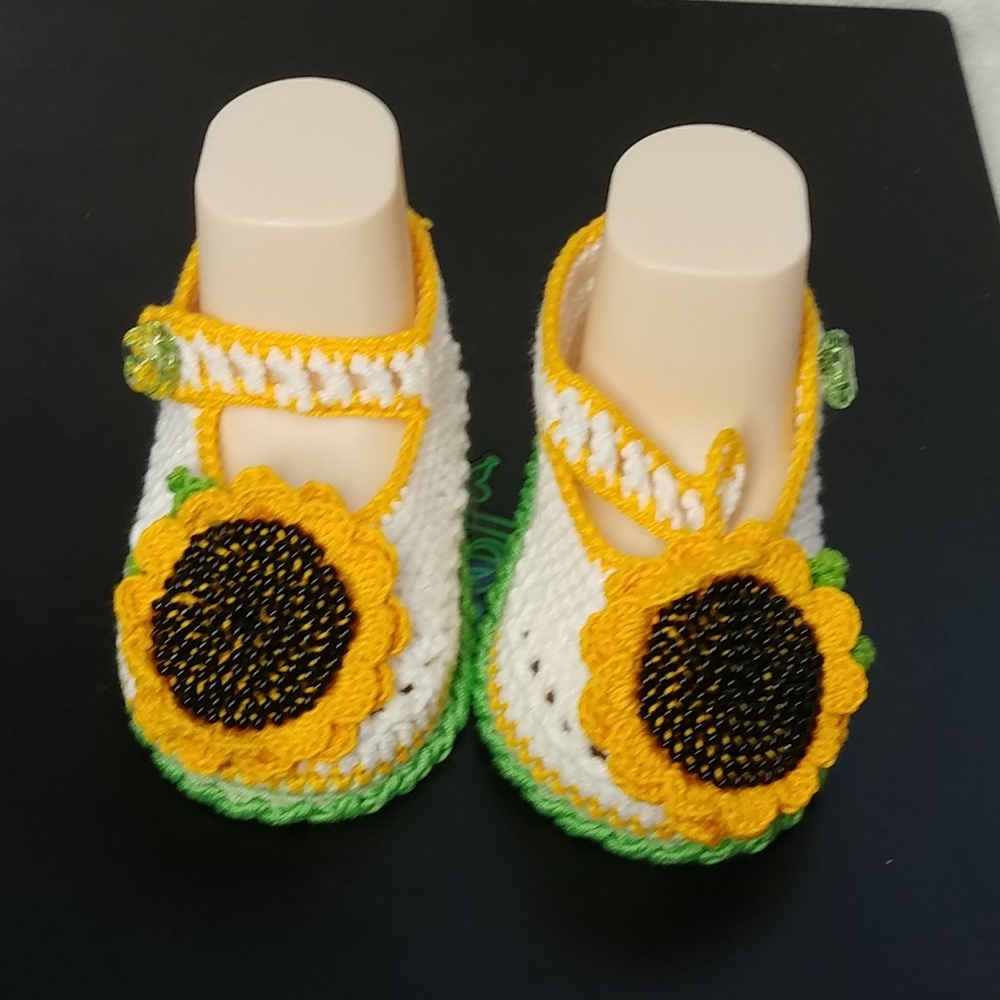 Baby shoes - Picture 4 of 4
